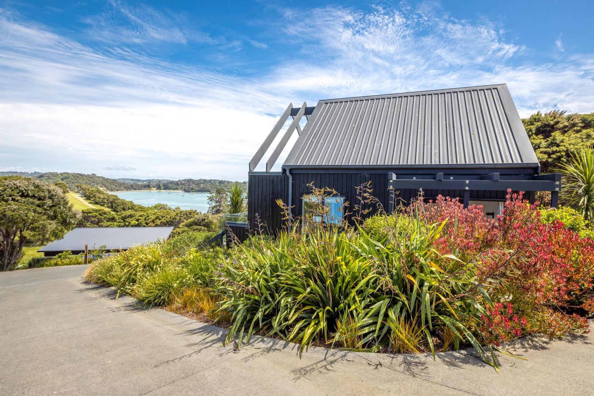 The Guest House At Te Whau Retreat - Stay Waiheke Omiha Exterior photo