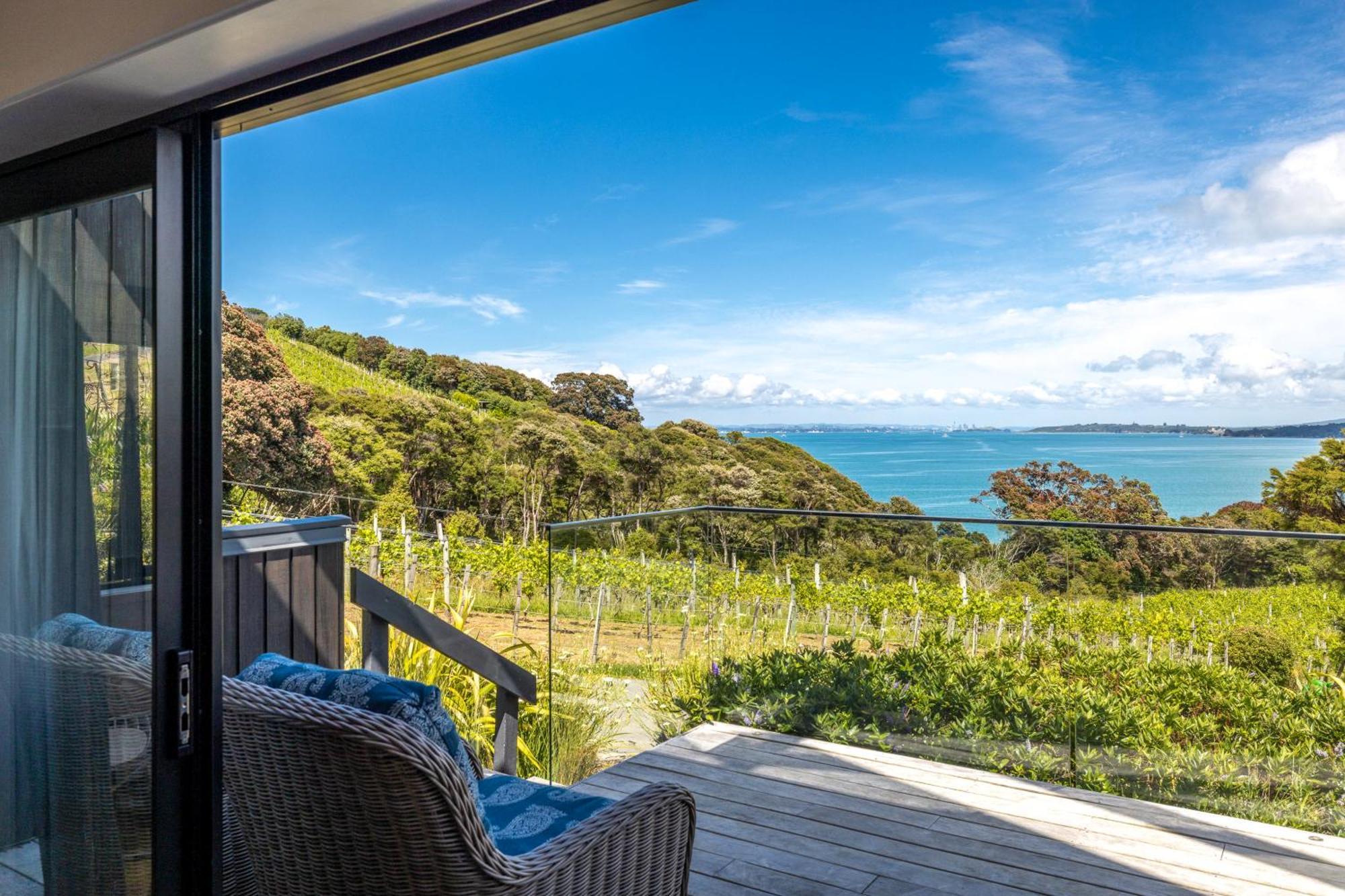 The Guest House At Te Whau Retreat - Stay Waiheke Omiha Exterior photo